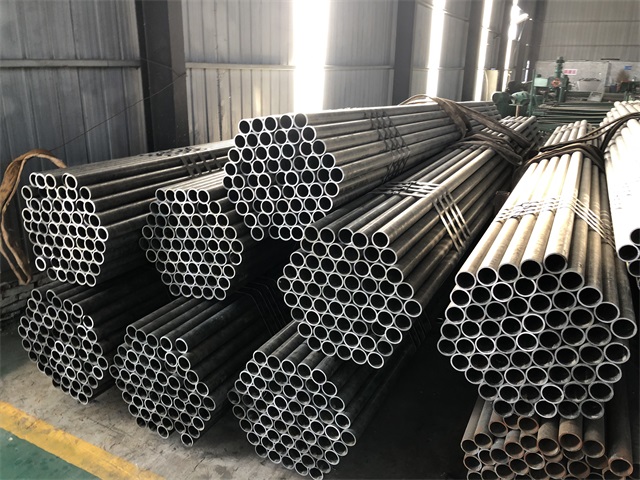 乌海小口径厚壁无缝钢管