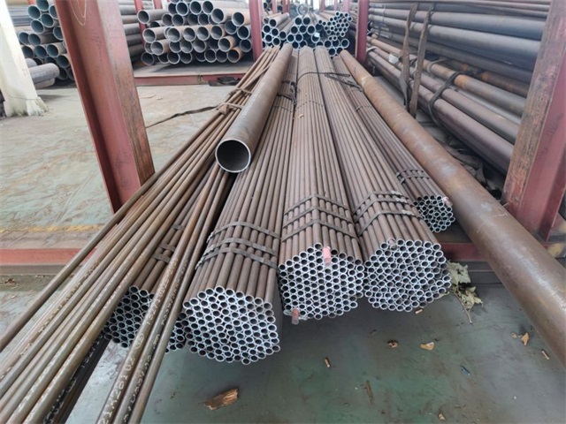 乌海15crmog无缝钢管