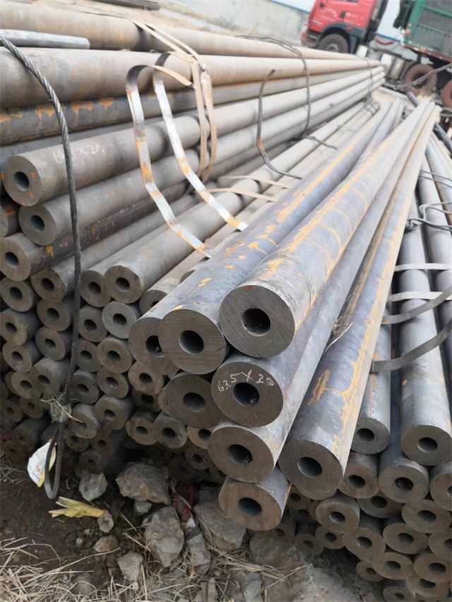 乌海q235b无缝钢管